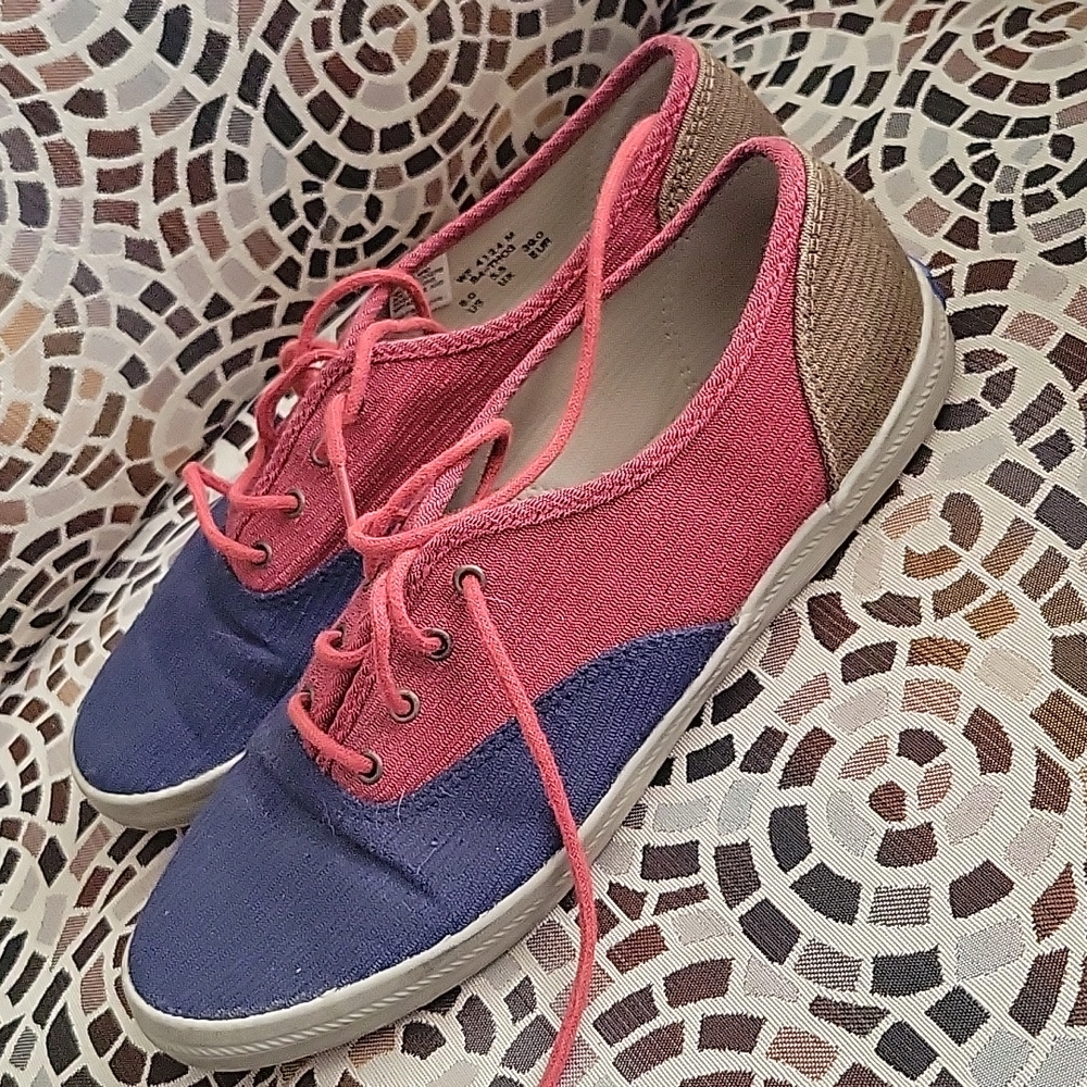 Keds - Picture 2 of 8